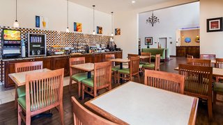 Best Western Plus Hobby Airport Inn & Suites,South Houston>>Houston,3 star