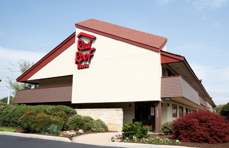 red roof inn detroit farmington hills