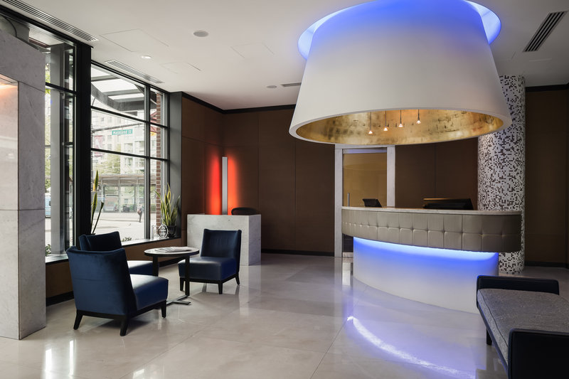 opus hotel vancouver