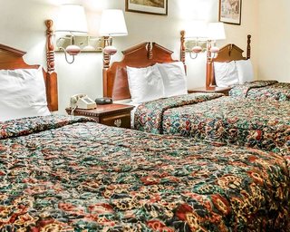 Baymont By Wyndham Pine Grove,Lebanon - Pine Grove>>Cornwall,2.5 star