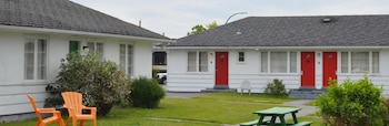 2400 Motel,Vancouver>>British Columbia,2 star