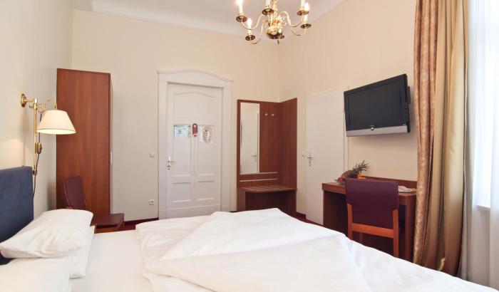 hotel kronprinz hamburg