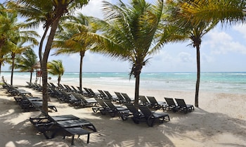 catalonia royal tulum adults only