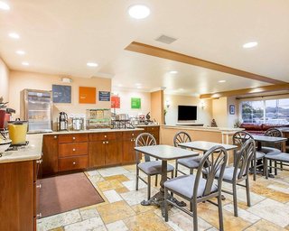 Comfort Inn & Suites Of Salinas,Salinas>>Monterey,3 star