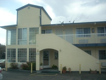 Economy Inn Monterey,Pacific Grove>>Monterey,3 star