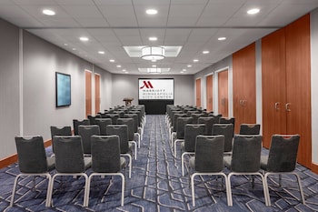 Minneapolis Marriott City Center,Downtown Minneapolis>>Brooklyn Park,4 star