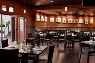 doubletree by hilton minneapolis park place