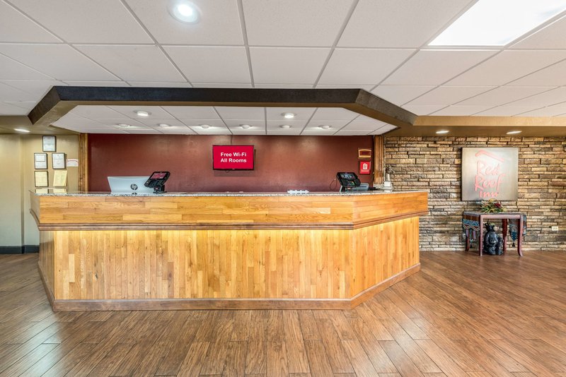 red roof inn and suites pigeon forge parkway