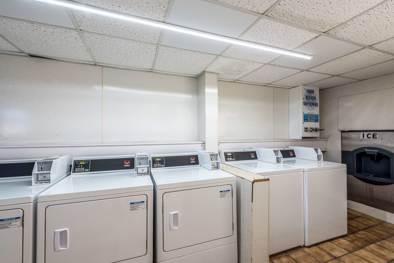 red roof inn and suites pigeon forge parkway