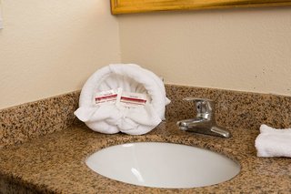 red roof inn and suites pigeon forge parkway