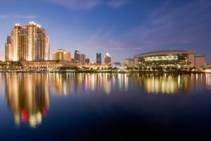 tampa marriott water street