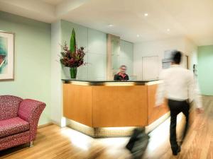 yehs hotel melbourne cbd