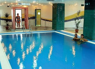 Danubius Hotel Arena,Arena Plaza Shopping Mall>>Budapest,4 star