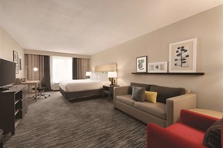 country inn and suites by radisson savannah midtown ga