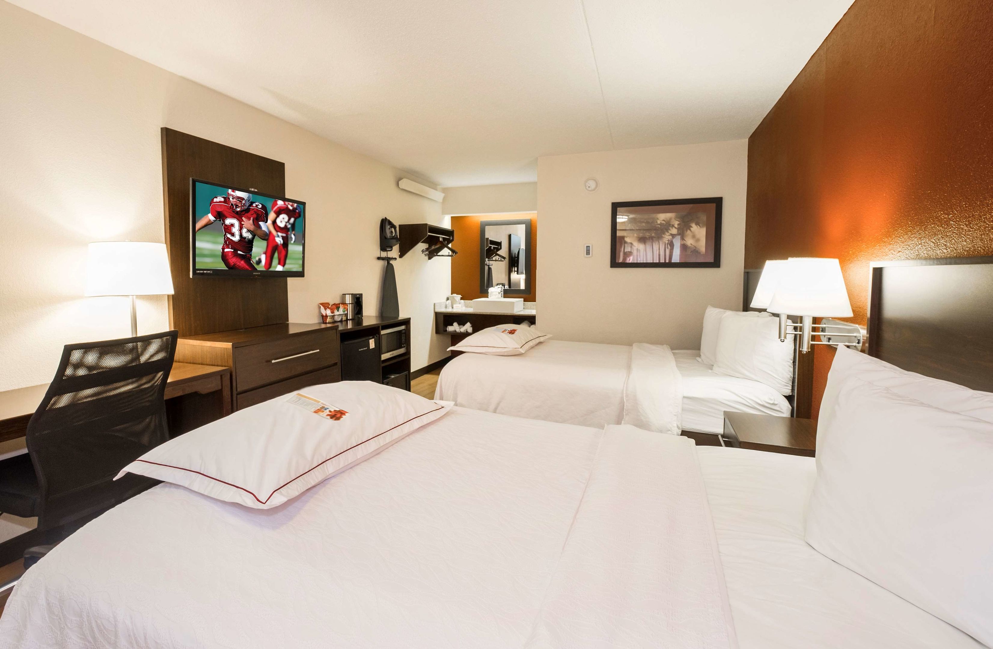 red roof inn plus columbus dublin