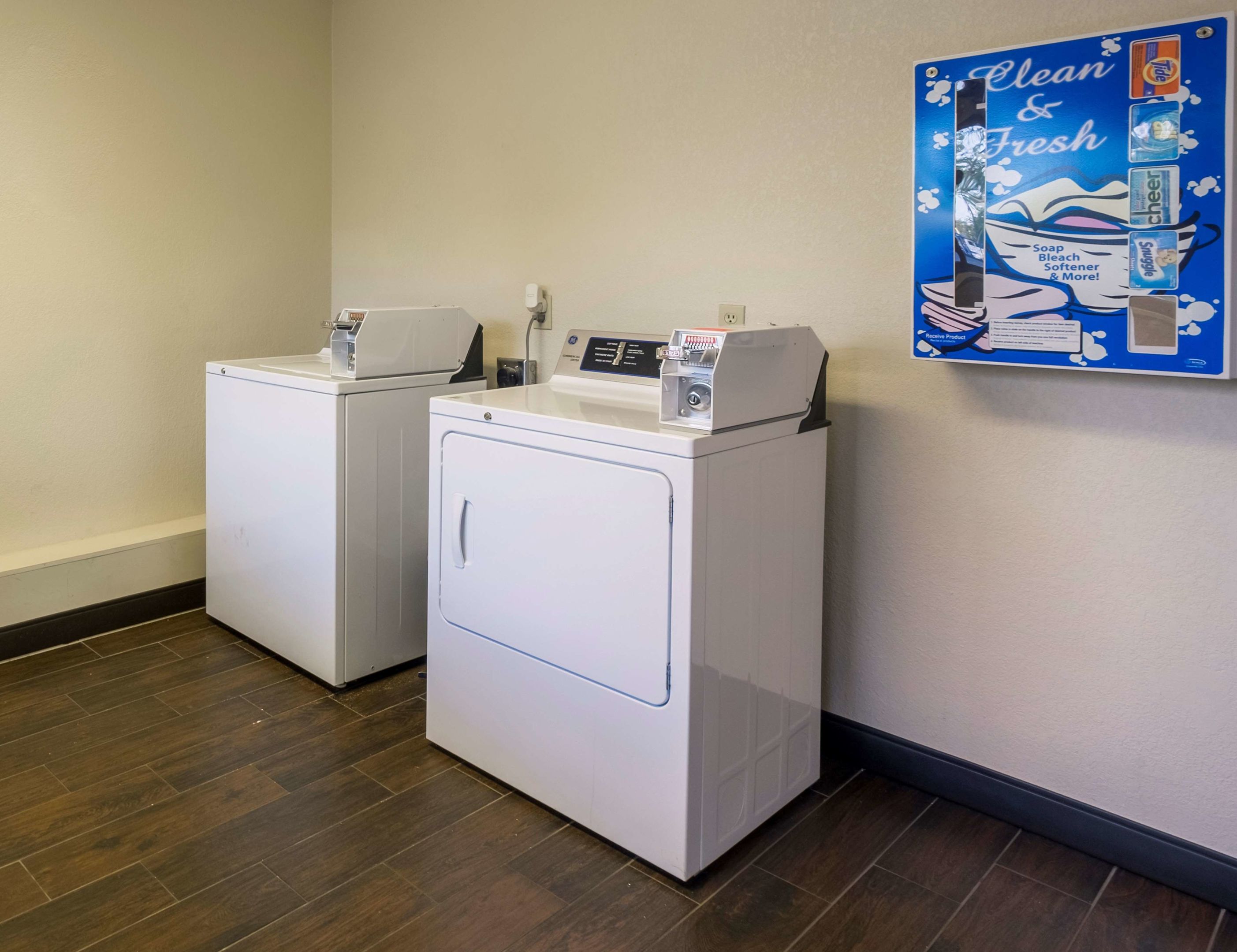 red roof inn plus columbus dublin