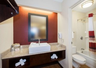 red roof inn plus columbus dublin