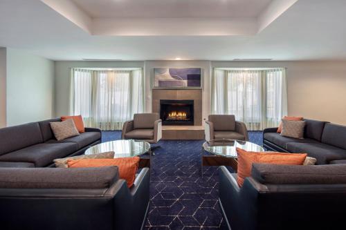 courtyard by marriott cincinnati airport