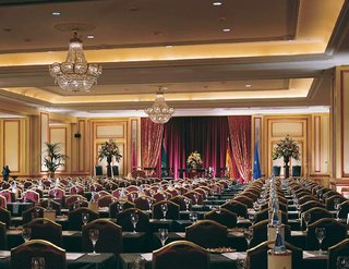 the palace a luxury collection hotel madrid