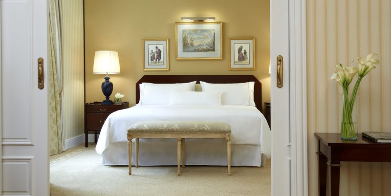 the palace a luxury collection hotel madrid