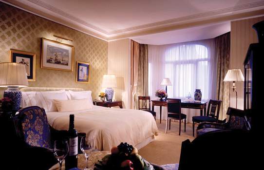 the palace a luxury collection hotel madrid
