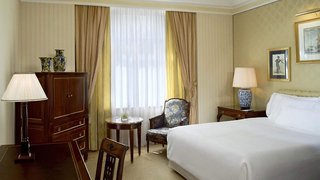 the palace a luxury collection hotel madrid