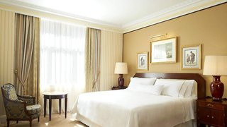 the palace a luxury collection hotel madrid
