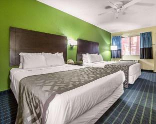 rodeway inn and suites