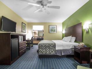 rodeway inn and suites