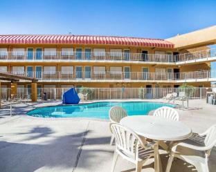 Rodeway Inn & Suites,Near Needles Regional Museum,2 star