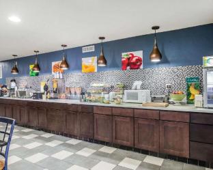 rodeway inn and suites