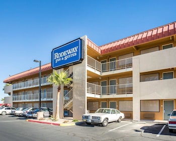 rodeway inn and suites