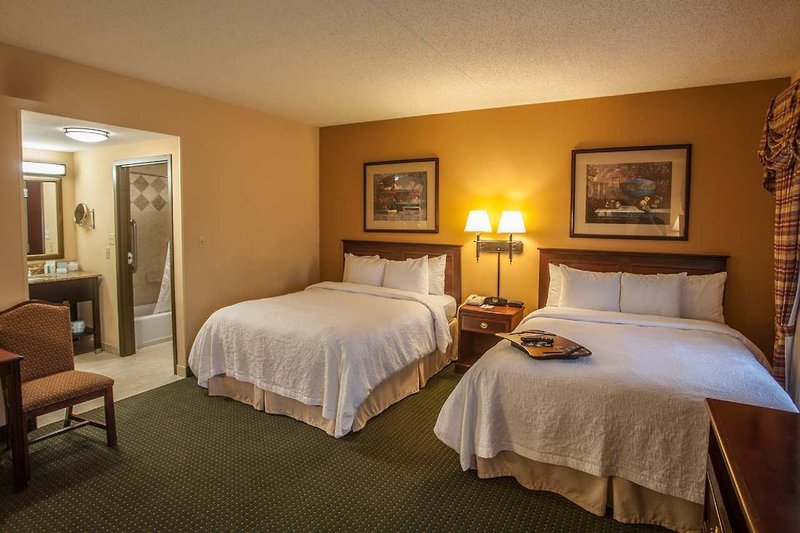 hampton inn and suites stillwater