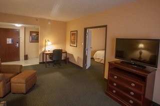 hampton inn and suites stillwater