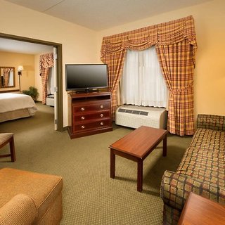 hampton inn and suites stillwater