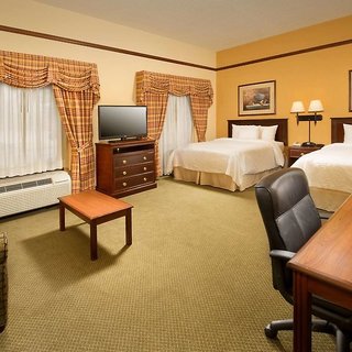 hampton inn and suites stillwater