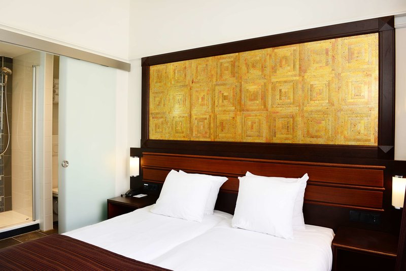 best western ducasque