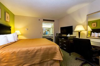 quality inn and suites moline quad cities