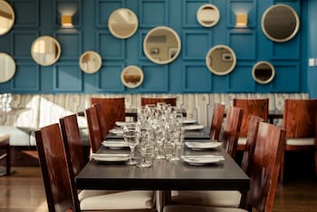 rochestown lodge hotel