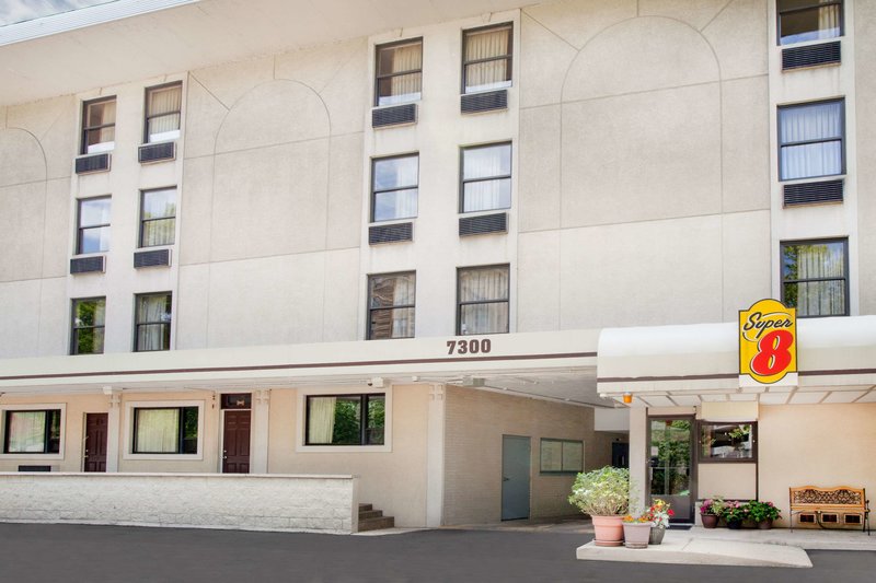 super 8 by wyndham chicago il