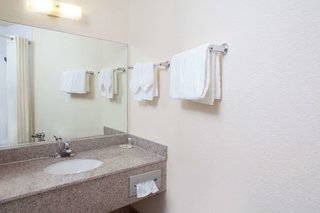 super 8 by wyndham chicago il