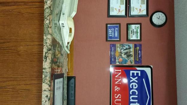 executive inn and suites waxahachie