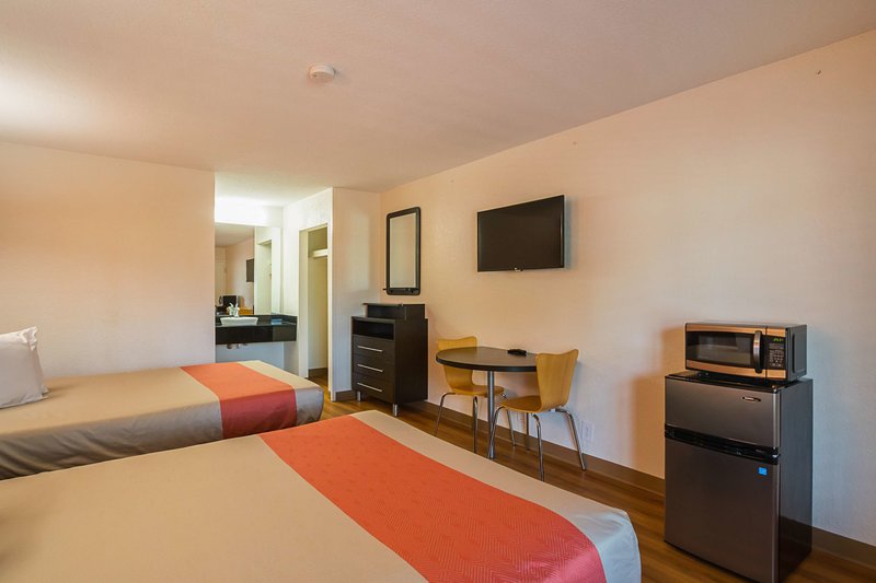 motel 6 savannah ga midtown