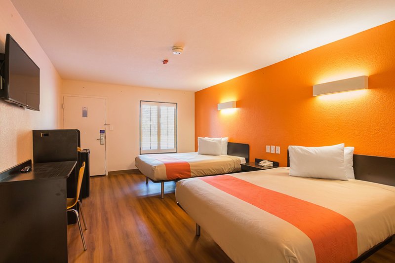 motel 6 savannah ga midtown