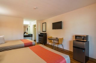 motel 6 savannah ga midtown