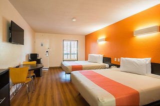 motel 6 savannah ga midtown
