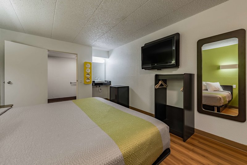 days inn by wyndham cincinnati i 71