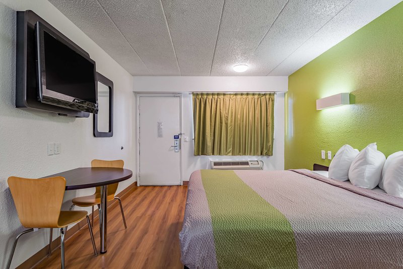 days inn by wyndham cincinnati i 71