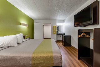 days inn by wyndham cincinnati i 71
