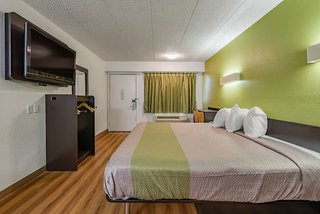days inn by wyndham cincinnati i 71